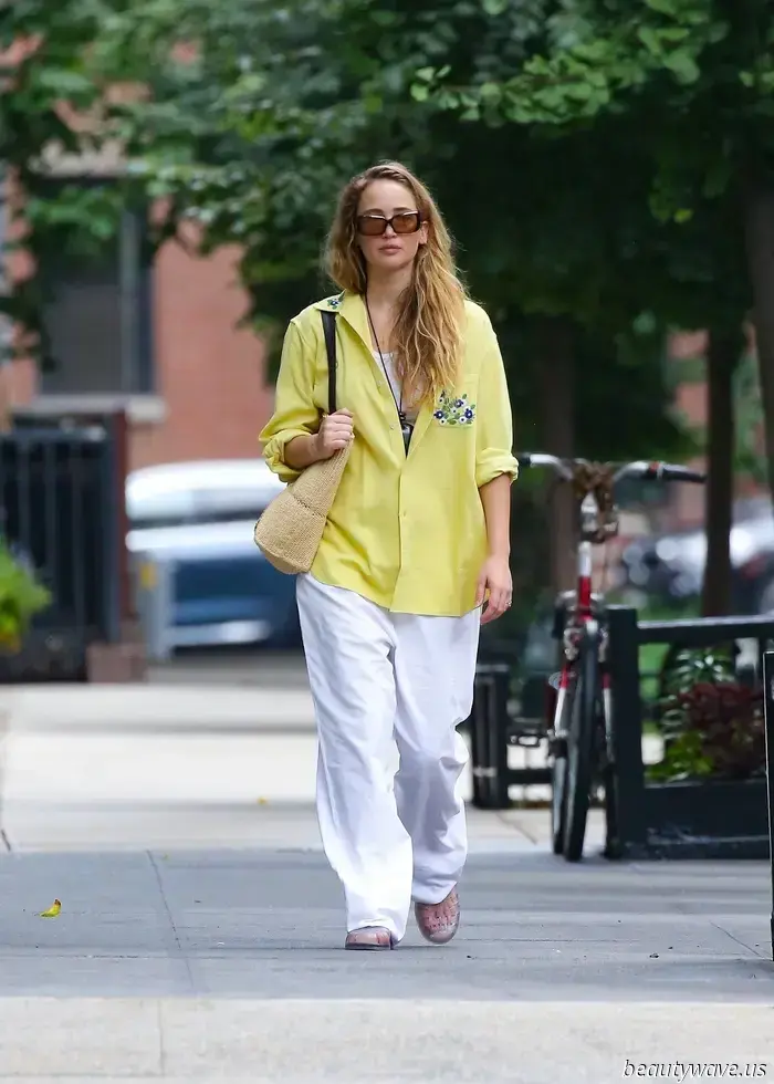 Not Suede, Not Strappy—The Surprising Style That Has Just Been Named This Summer's Most Stylish Sandal