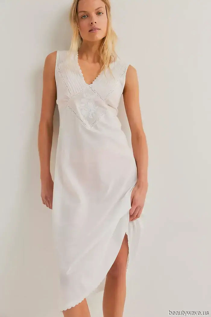 Тренд красивых платьев, который девочки из Лос-Анджелеса приносят в осень (и "базовый" стиль, о котором они уже забыли)