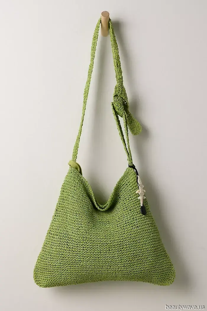 Non sono borse tote di base&mdash;Questa è la tendenza delle borse estive più cool che le persone alla moda stanno portando.