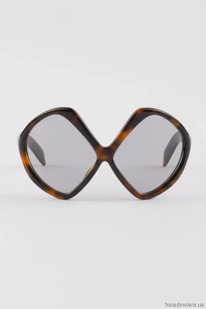 9 Spring Trends That Are *Tailored* for Maximalists