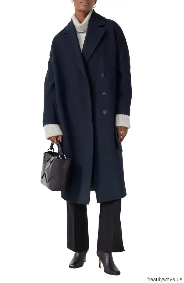 My style goal for 2026 is to be "trendy, but not excessively trendy"—and these 7 outfits are my starting point.