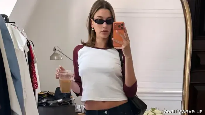 Keine Stilettos, keine Wedges: Der neue Trend bei Absatzschuhen, den Modeinsider mit Jeans tragen
