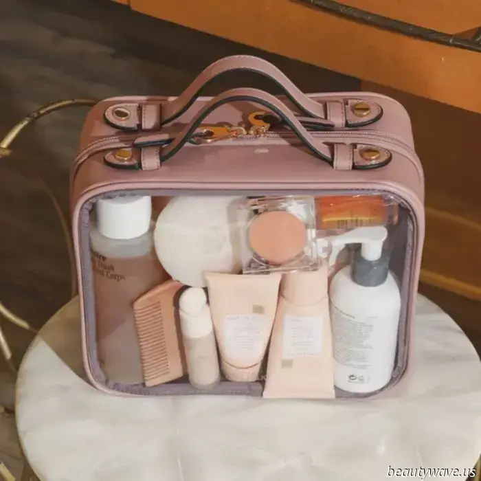 The Travel Essentials That Our Editors Rely On