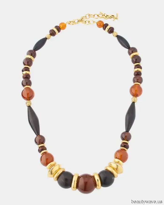 5 Jewelry Trends I'm Investing In This Summer to Elevate My Simple Outfits and Make Them Look Chic and Luxurious