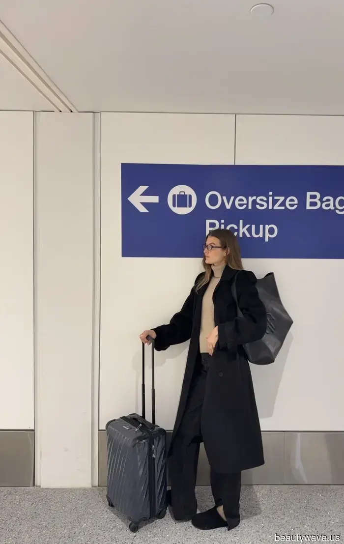 Я путешествую как минимум 20 раз в год&mdash;это те наряды для аэропорта, которые я ношу постоянно.