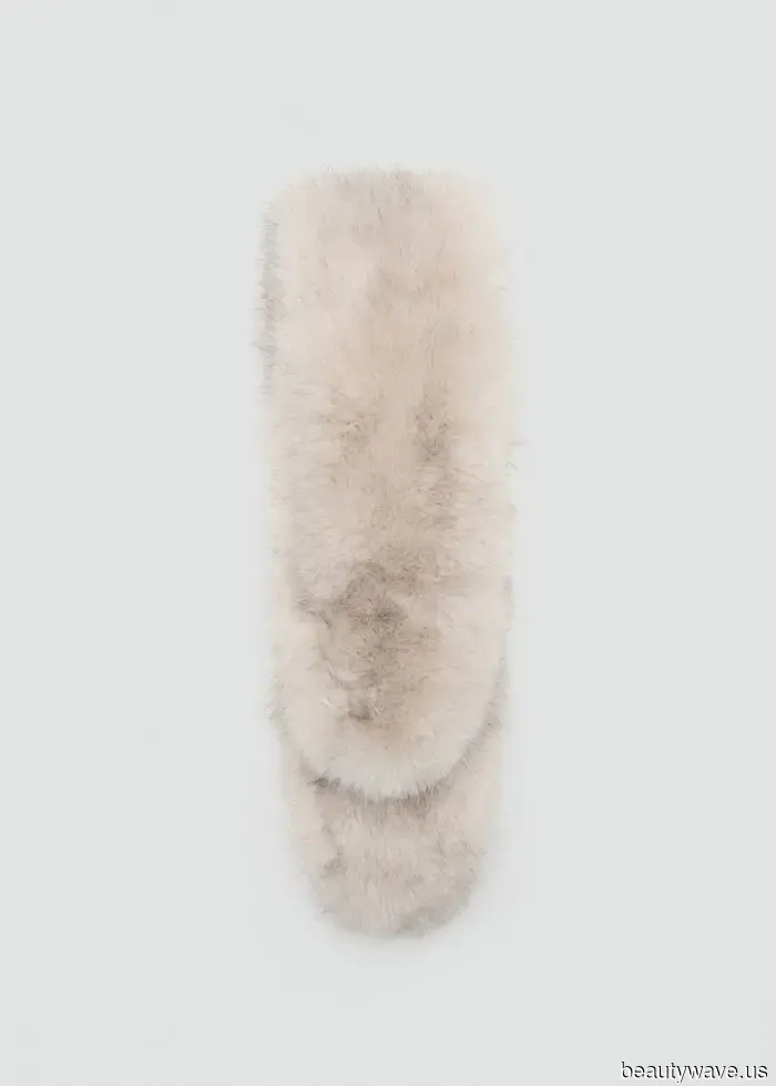 The 9 Trendiest Flat-Shoe Outfits for 2026