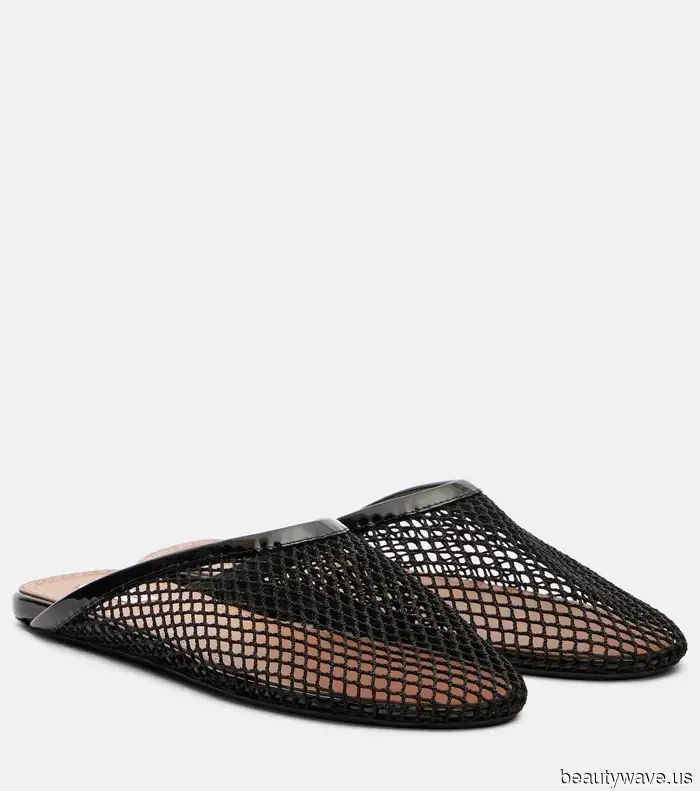 Sporty, Slightly Unattractive, and Already Spotted on Elsa Hosk: The Season's Initial Viral Flats Are Here