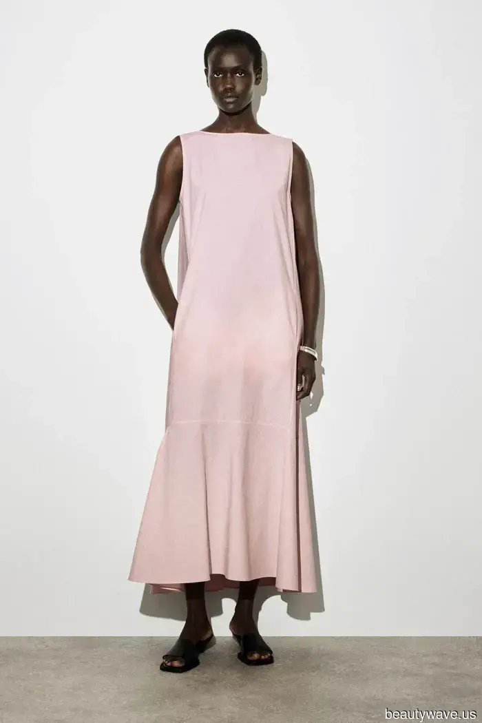 Я официально ношу только платья до сентября — 9 стилей от Zara, COS и Mango быстро распродаются