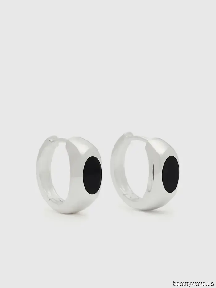 Reformation has just introduced a new jewelry line—here's what I anticipate will sell out first.