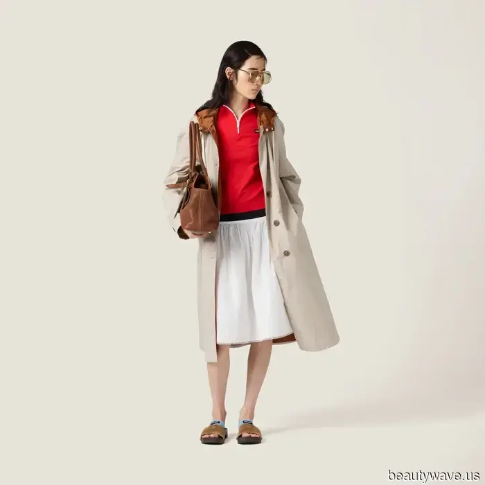 Chic French women understand that these 7 essential wardrobe pieces are crucial for achieving a luxurious look in the summer.