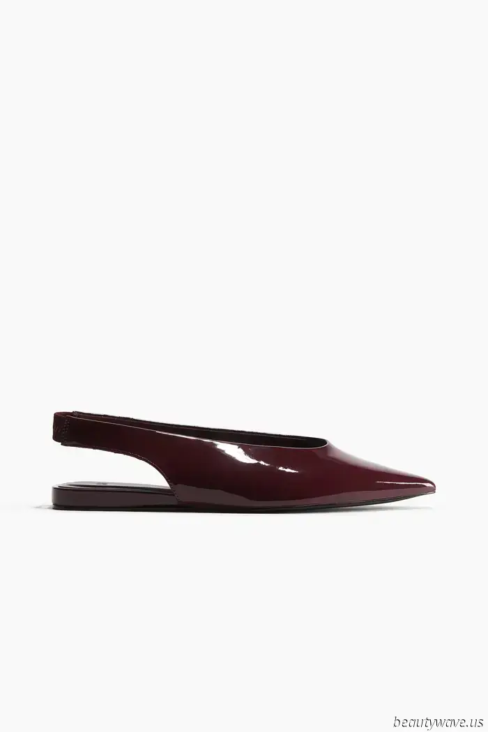 Dakota Johnson Recently Wore the Flat-Shoe Substitute for Sandals That Elevates Skirts and Trousers for a More Refined Look.