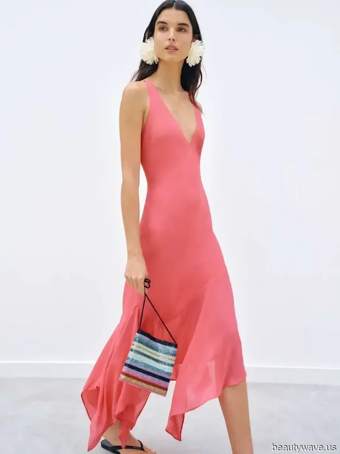 Spiacente, Minimalisti&mdash;Ogni Ragazza Cool Sta Indossando Questi 6 Mini Trend Massimalisti Questa Estate