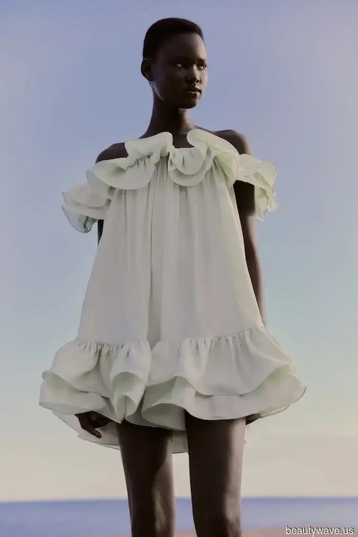 Se ho imparato qualcosa finora quest'estate, è che questo stile di abito un tempo superato è tornato in grande stile.