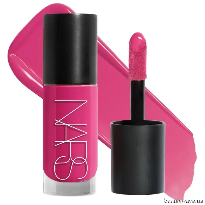 Lightweight, Ethereal, and Radiant: Water-Drenched Blush Is the Most Enchanting Trend Transitioning from Summer to Fall