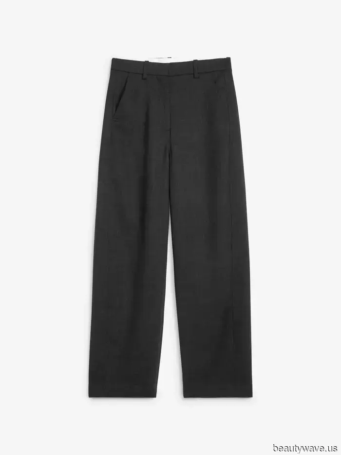 It's a fact: Everyone with a sense of style is currently sporting outfits that include this trending sneaker color.