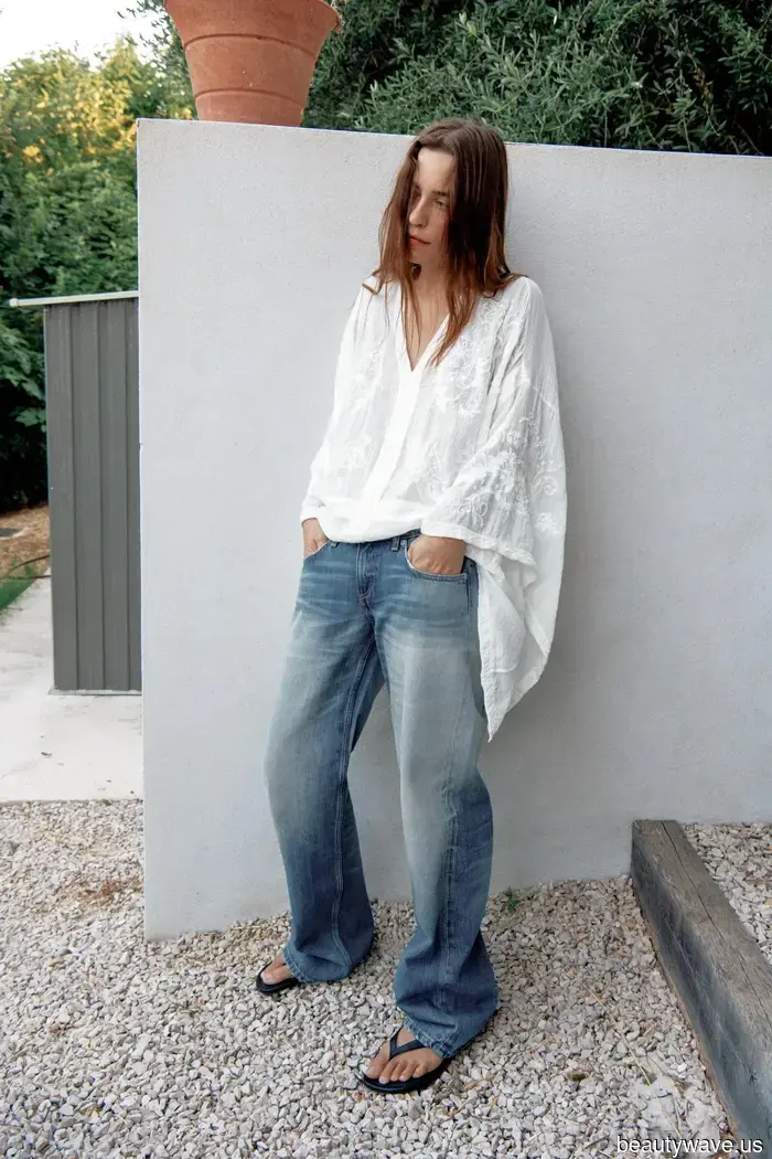 30 Hallazgos de Primera Clase de Zara, J.Crew y Aritzia que Harán Tu Vida Más Fácil Este Verano
