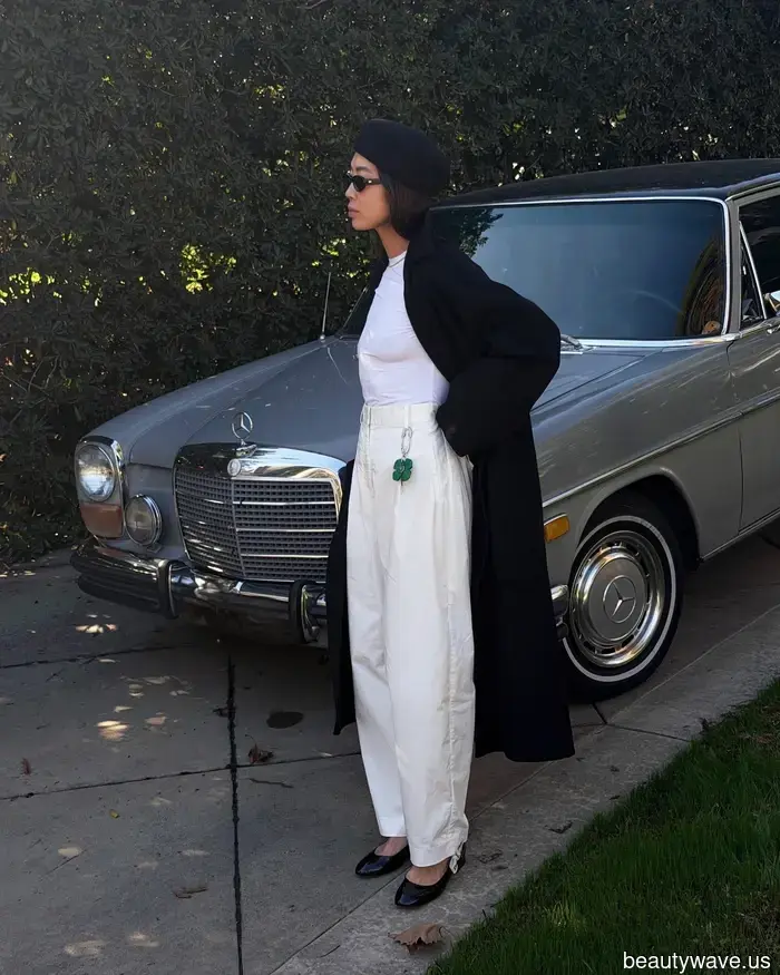 Se vuoi apparire più elegante questa primavera e estate, compra un paio di pantaloni e un paio di jeans di questo colore.