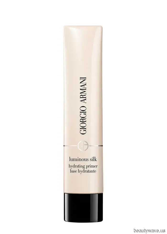 I Have Dry Skin—This Is the Expert-Recommended Product That Helps My Makeup Look Flawless.