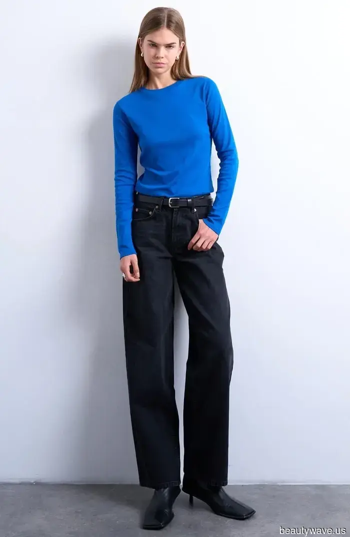 Meine 57-jährige Mutter umarmt ihr graues Haar&mdash;Laut Experten sind dies die eleganten Outfitfarben, die…