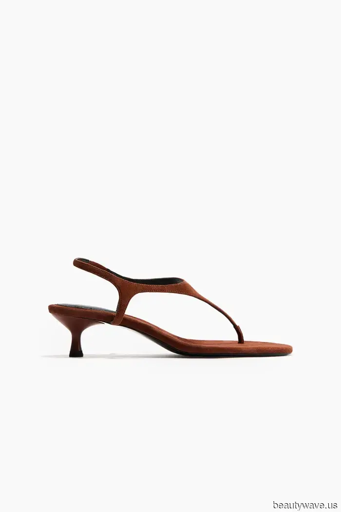 My Flats Are Facing Some Competition: This Summer, I'm Pairing Jeans and Skirts with These Stylish Heels Instead.