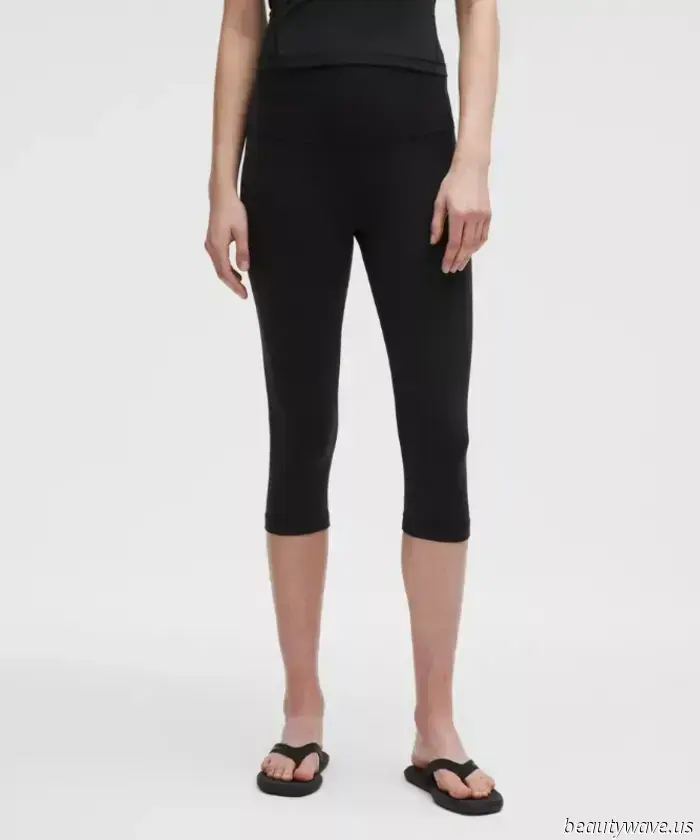 Seen in France: The Legging Trend That Fashion Enthusiasts Are Pairing With Heels