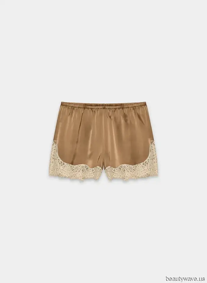 Presenting: The Perfect 10-Piece Summer Travel Wardrobe for 2026