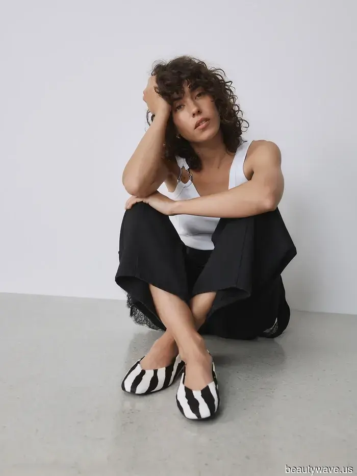 I will forever adore leopard print, but I’ve got my eye on this stylish alternative for spring.