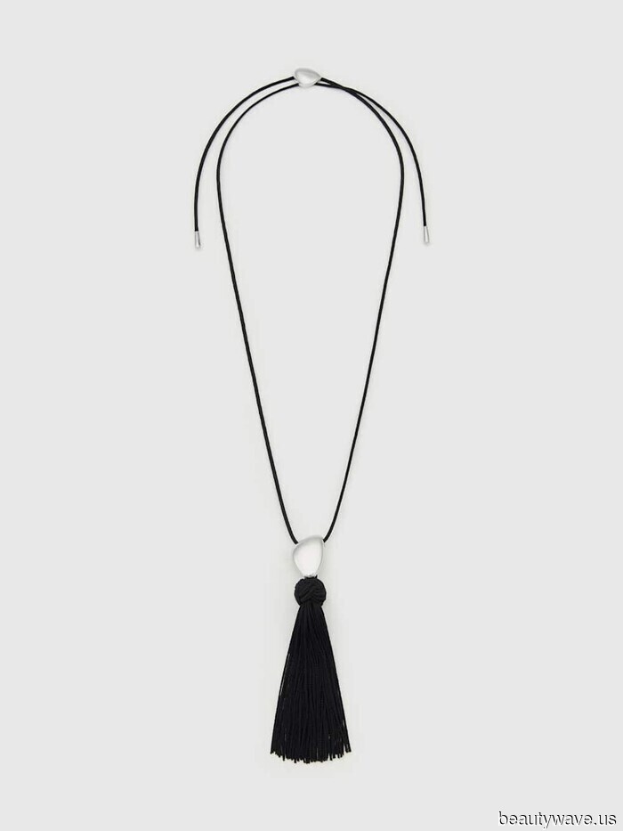 To Stay Fashionable in 2026, Say Goodbye to These 6 Jewellery Trends (and Embrace These 6)