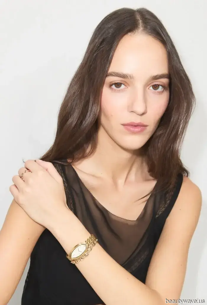 From Pendant Necklaces to Cocktail Watches, These Jewellery Trends Are Shaping Luxury in 2026.