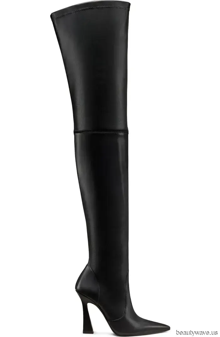 Indossare un cardigan preppy con questa tendenza controversa degli stivali lo rende dieci volte più cool.