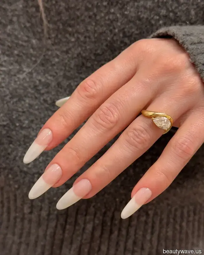 I Inquired with Dua Lipa's Manicurist for Chic Nail Inspiration—It Turns Out, the Wrong-Shoe Theory Is the Key.