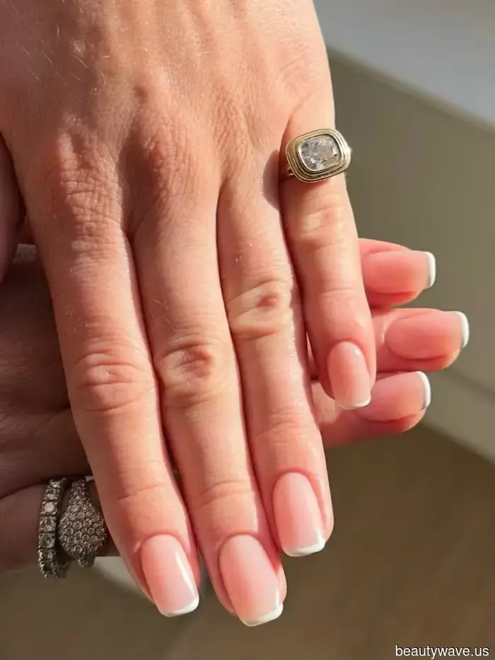 Non erano sulla mia scheda del bingo, ma queste tendenze per unghie inaspettate stanno davvero decollando questo inverno.