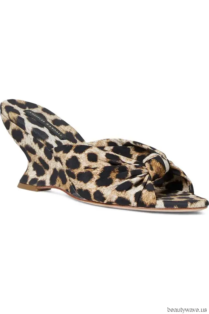 Apologies, Sneakers and Ballet Flats—Stylish Girls Understand That Summer Skirts Appear More Elegant with These Sandals.
