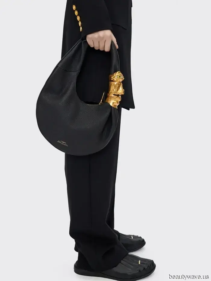 Cosa c'è nella lista dei desideri di una mamma di 33 anni e editor di moda per le vacanze di quest'anno