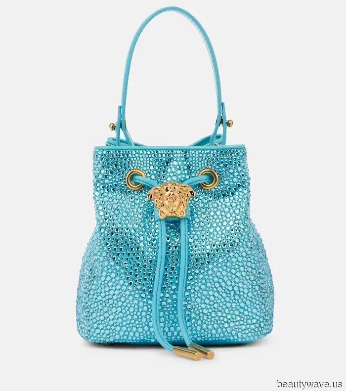 As stated by NYFW, These 6 Trends Will Be Worn by Everyone by Spring 2026.