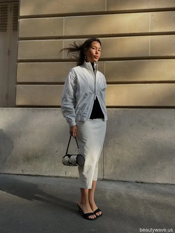 Chic Women Throughout Europe Are Reembodying This "Outdated" Skirt Trend—7 Looks That Confirm It...
