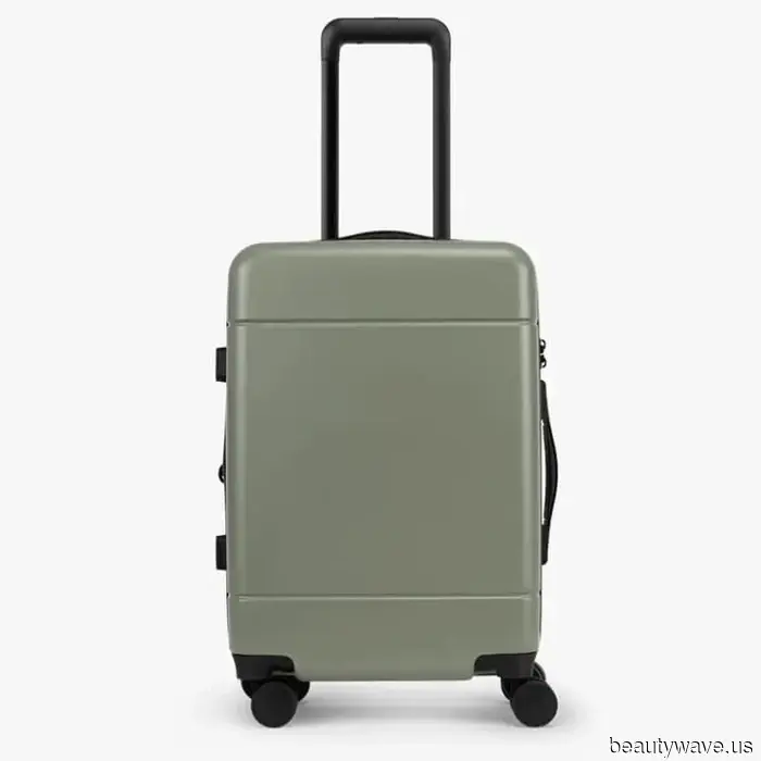 I haven't checked a bag in years—this carry-on packing method is always successful for me.