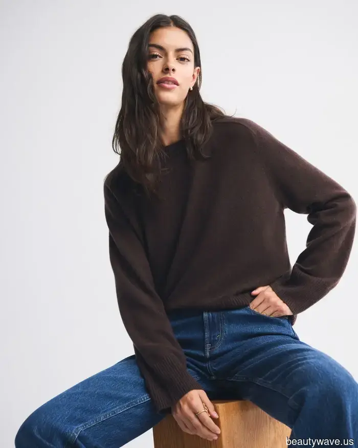 Ich bin Senior Shopping Editor&mdash;Diese unbestreitbar schicken Abercrombie-Funde haben meine volle Aufmerksamkeit.