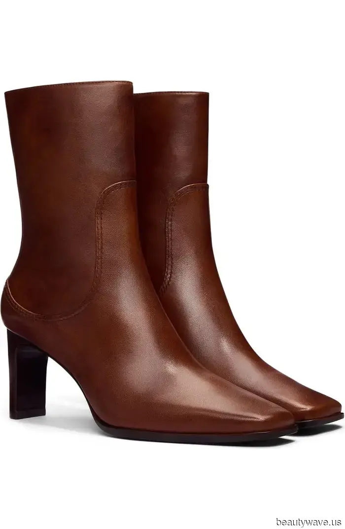 Move Over, Riding Boots—Recently, I've Been Reaching for This Flat Boot Trend More Frequently.