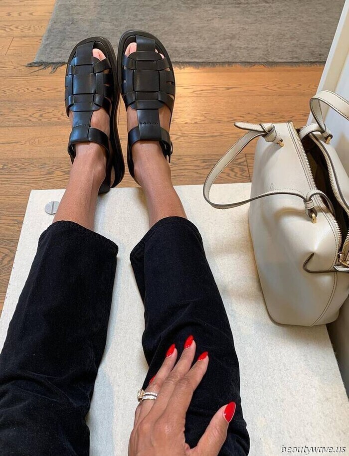 Simple or Not, Here Are the Black Sandal Styles I’ll Be Wearing Frequently This Season