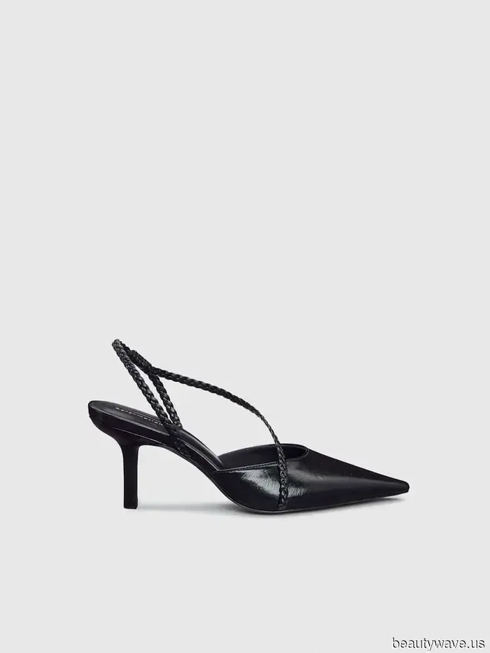Seen in New York—This Controversial Technique is the Hottest Way to Wear Heels at the Moment.