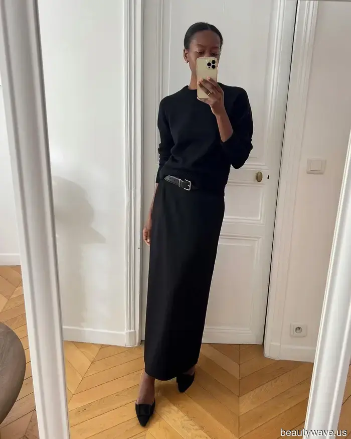 Carolyn Bessette Kennedy is my style icon for 2026—here are 5 minimalist '90s outfits I'm recreating to achieve her look.