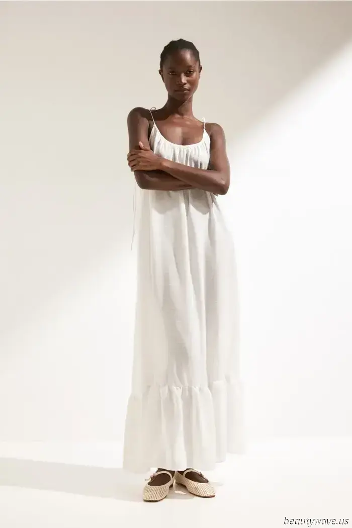 H&M Sells Out of These $30 Pants Every Summer Predictably