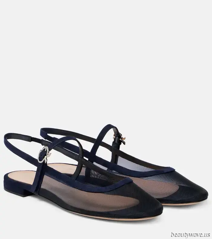 This Shoe Color Trend Is More Stylish Than Black, Burgundy, and Brown.