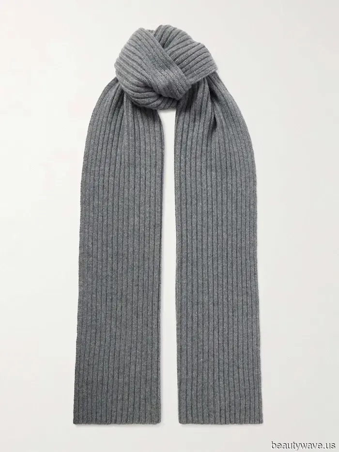 Polierte Kleider in Paris, London und New York City setzen im Winter auf diesen eleganten Rockstil.