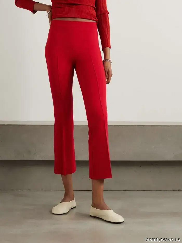 They’re Returning: Tips for Styling Cropped Flares in 2026 to Keep Them Looking Contemporary