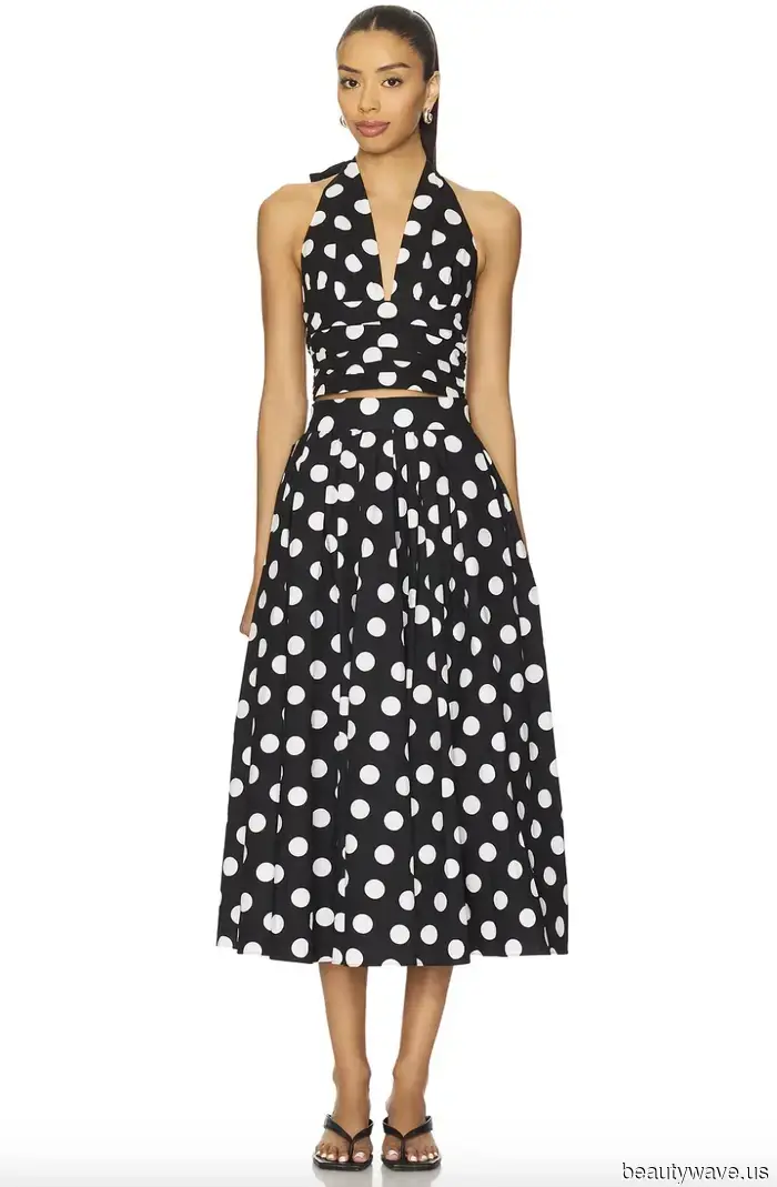 I'm Only Mentioning This Once: If You Don't Give This Trend a Shot Before Summer Wraps Up, You'll Regret It for the Whole Year.