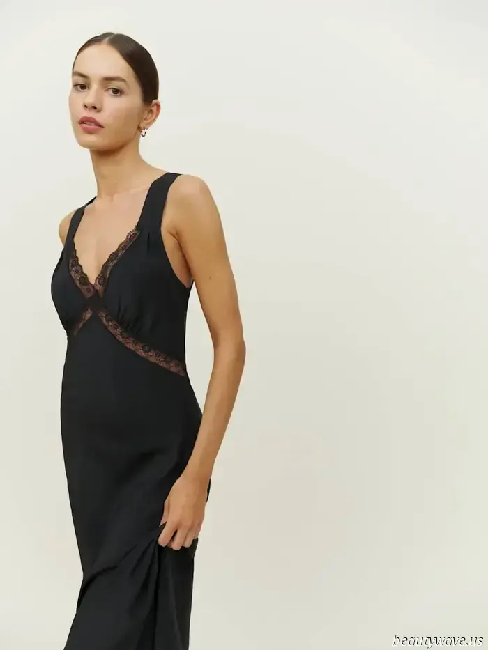 Victoria Beckham has validated my theory—this lovely detail makes black dresses more unique.