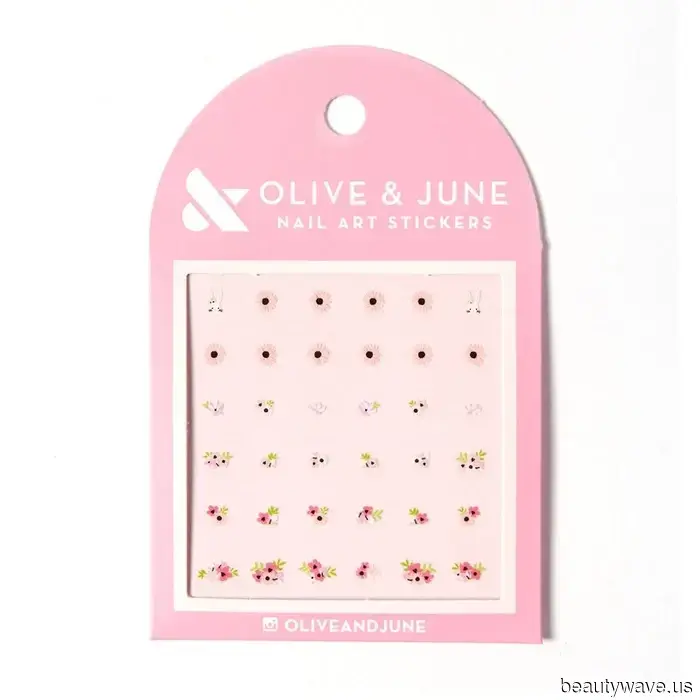 Se indossi uno di questi 18 design di unghie preppy, presumerò che trascorri l'estate a Nantucket.