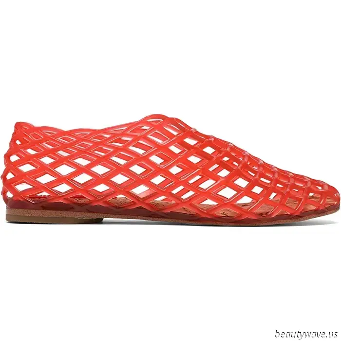 Se Sei contro i tacchi, alzati: 21 scarpe e sneakers flat sorprendenti in saldo per Amazon Prime Day 2025